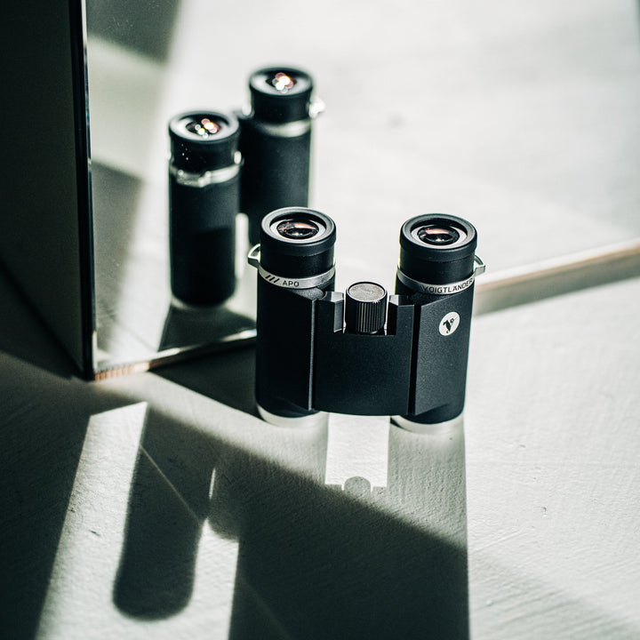 Voigtländer Vienna 10x25 APO Binoculars