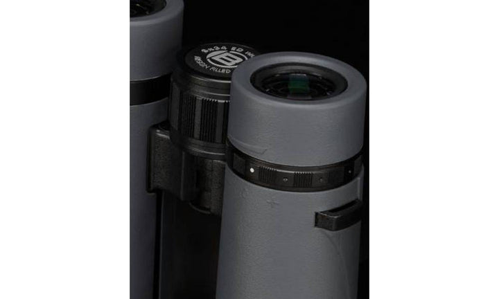Bresser Pirsch ED 8x34 Binoculars + Gift