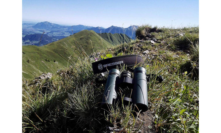 Vanguard Orros 10x25 Binoculars