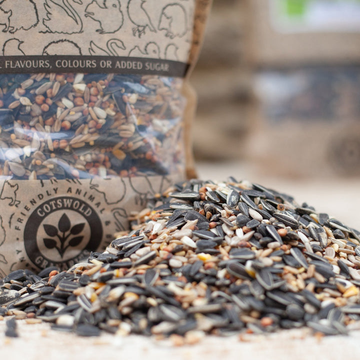 Cotswold Granaries 'No Wheat' Bird Food 1kg