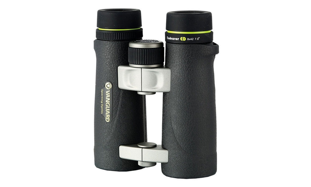 Vanguard Endeavor ED 8x42 Binoculars + Gift