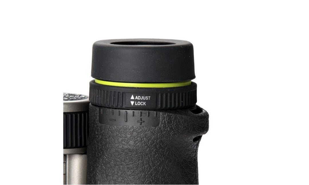 Vanguard Endeavor ED 8x42 Binoculars + Gift