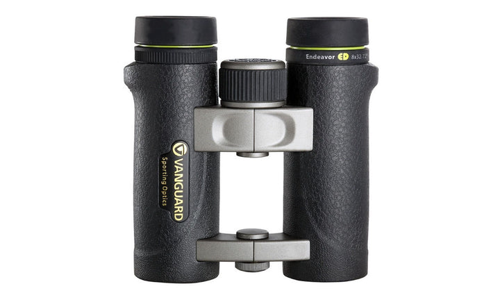 Vanguard Endeavor ED 8x32 Binoculars + Gift